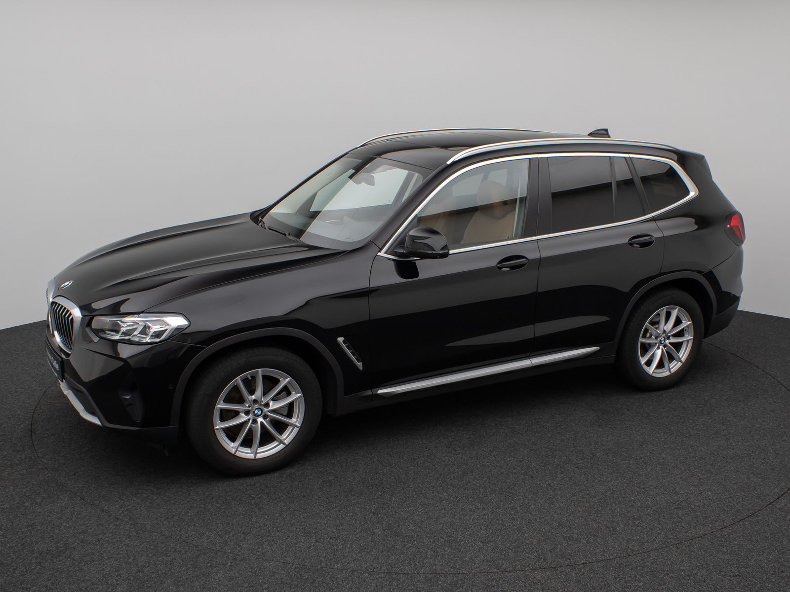Fahrzeugabbildung BMW X3 xD20d Panoram 360°DAB HiFi Leder Sport 18Zoll
