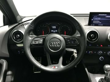 Audi A3 2.0TFSI Rückwärtsauktion jede Woche - € 500,-