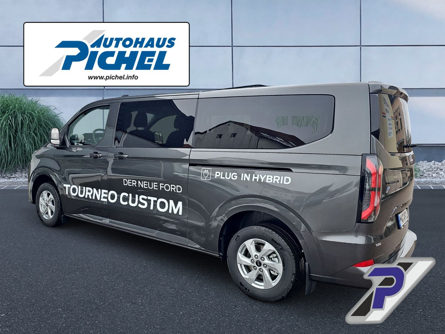 Ford Transit Custom Kombi 340 L2 Limited Plug-in Hyb imagem 3