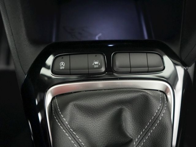 Corsa F FACELIFT+LED LICHT+RÜCKFAHRKAMERA+SITZ-/
