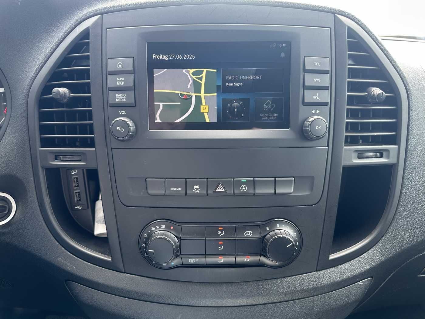 Fahrzeugabbildung Mercedes-Benz Vito 114 CDI Tourer 9G Klima Audio40 Extralang