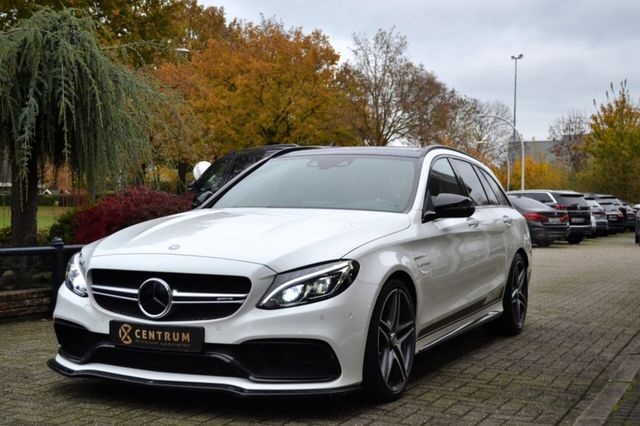 Mercedes-Benz C 63 AMG C63 S T Carbon pakket - Perf. uitlaat -