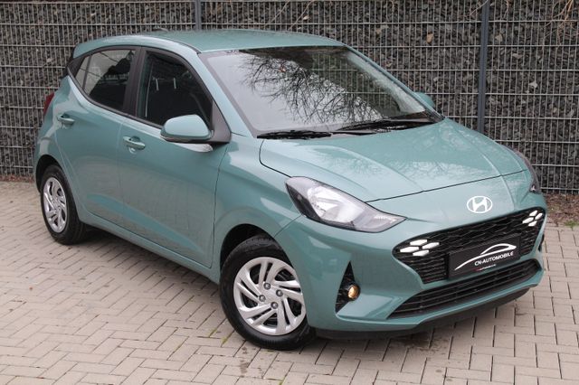 Hyundai i10 1.0 neues Modell Nav Temp Kam PDC 4 Sitz