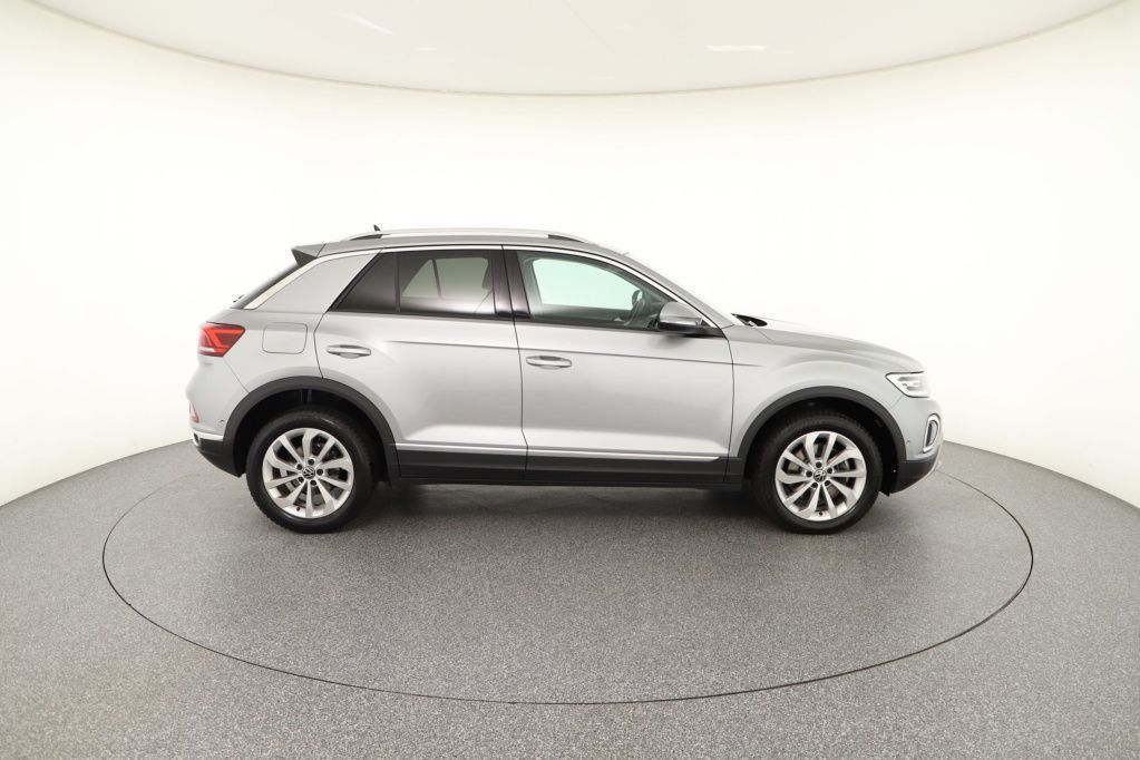 Volkswagen T-Roc Style 2.0 TDI SCR AHK*Tempo*Nav*PDC*RFK*SH