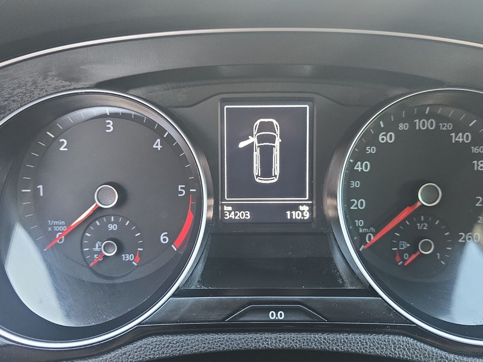 Fahrzeugabbildung Volkswagen Passat Variant Comfortline BMT/Start-Stopp AHK