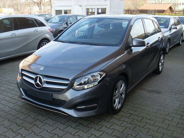 Image of Mercedes-Benz B 200