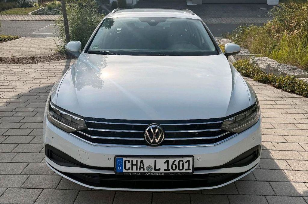 Image of Volkswagen Passat Variant