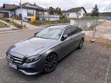 Mercedes-Benz E 300 d T Autom. -