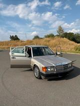 Mercedes-Benz Mercedes Benz 190er W201 - Mercedes-Benz 190: 190er