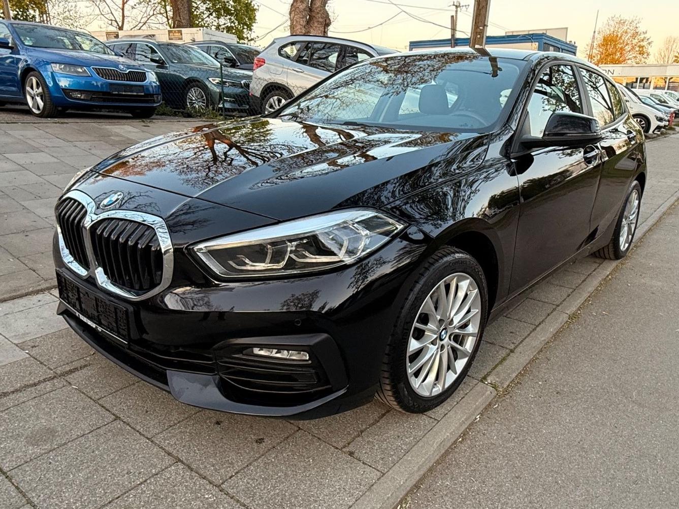 BMW 118 1 Lim. Advantage PDC Navi Klima Sitzhezung