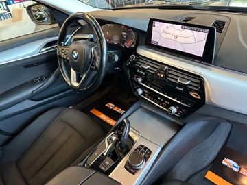 BMW 530d *LED*Navi*xDrive*HeadUp*Professional*