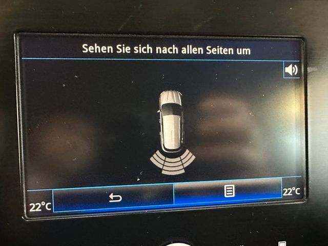 Renault Megane IV Grandtour Play *Navi*AHK*Sitzheiz.*