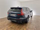 Volvo V60 R Design / 310PS / NUR 96.tKM / 2.HD / HK / - gebrauchte Volvo Kombis