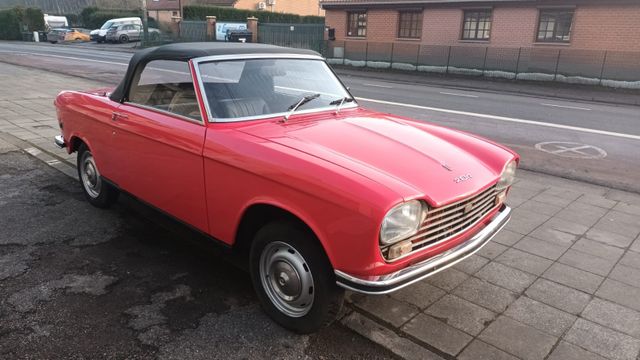 Peugeot 204 cabrio