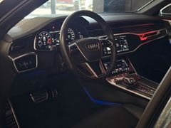 Fahrzeugabbildung Audi RS6 Avant 4.0 TFSI quattro (PANO/B&O/SI-LÜFT/ACC