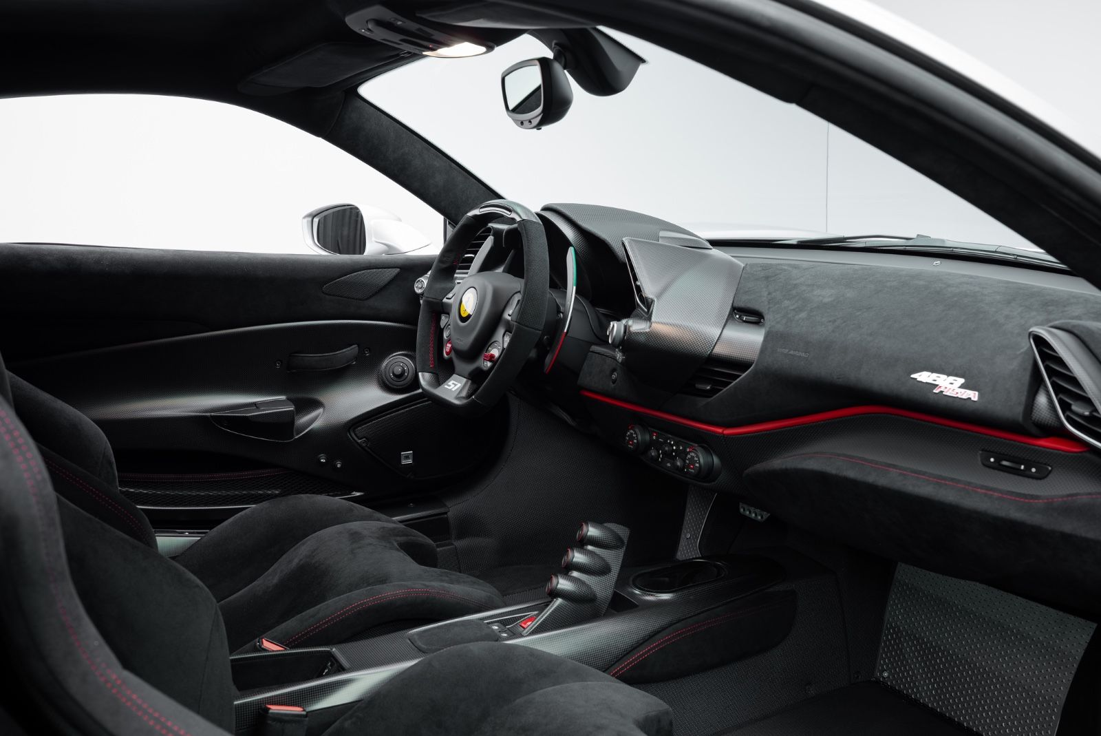 Fahrzeugabbildung Ferrari 488 Pista Piloti TOP/1. HD/LIMITED/CARBON/NEW