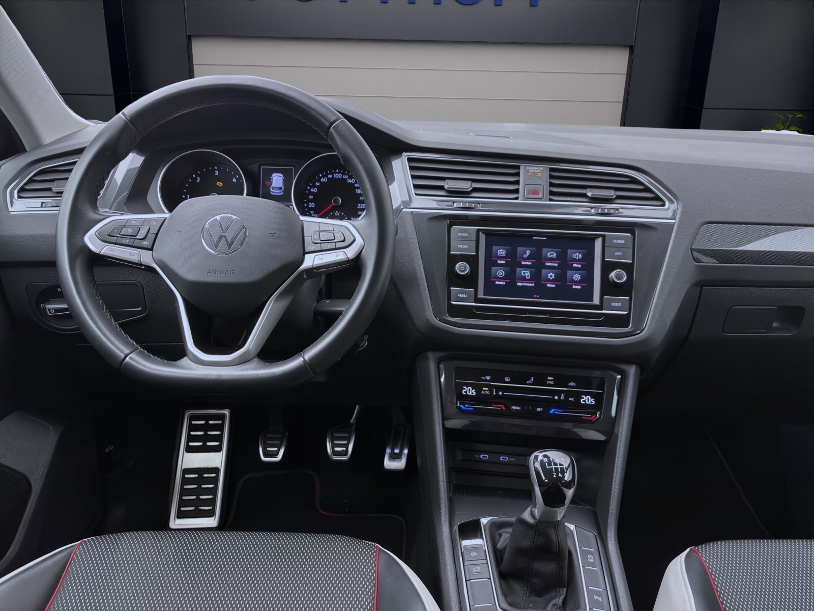 Volkswagen Tiguan - Bild 14