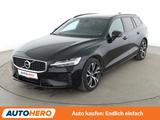 Volvo 2.0 T8 Plug-in Hybrid R Design AWD Aut.*NAV*HUD* - Volvo V60 in Bielefeld
