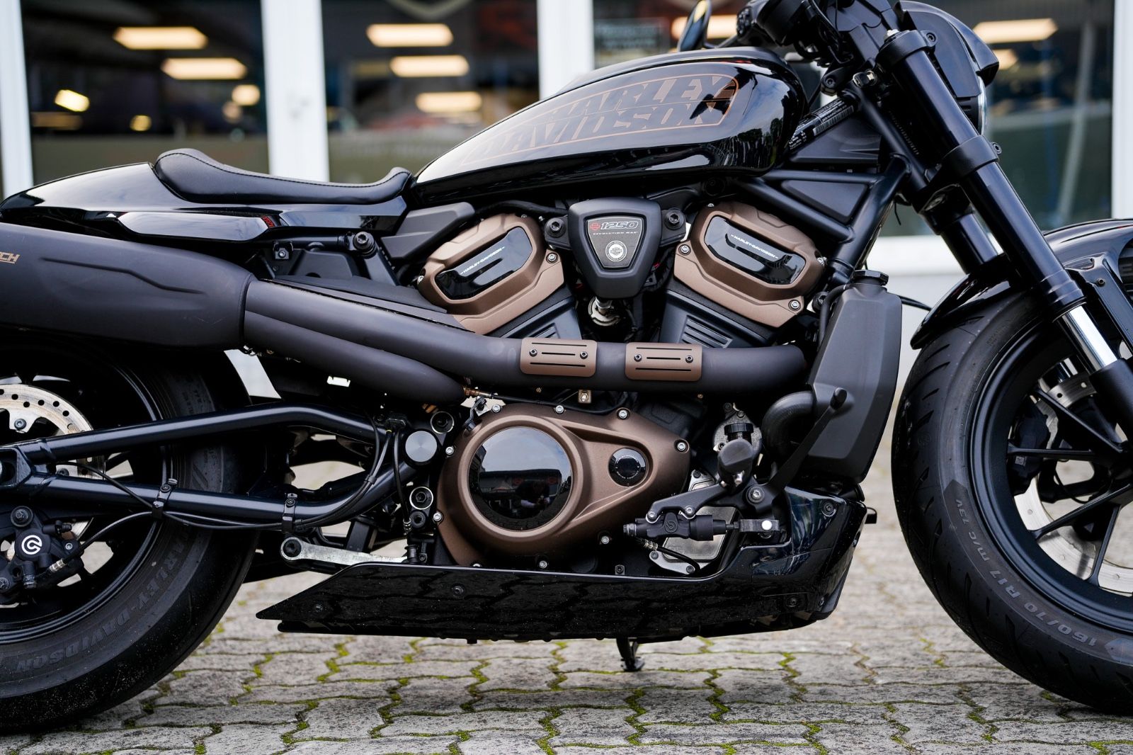 Fahrzeugabbildung Harley-Davidson RH1250S Sportster S - KESSTECH -