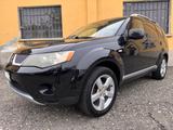 Mitsubishi MITSUBISHI Outlander 7 posti 2.0 DI-D Intense DP - gebrauchte Mitsubishi Outlander aus dem Jahr 2007