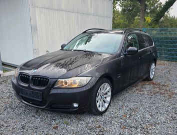 BMW 330 - 2