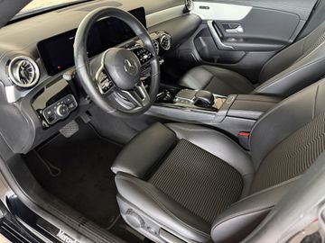 Mercedes CLA 180 Shooting Brake - 5