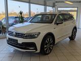 Volkswagen Tiguan Allspace 2.0 TDI DSG R-Line 4M Pano AHK - Volkswagen Tiguan Allspace R-Line mit Diesel-Antrieb