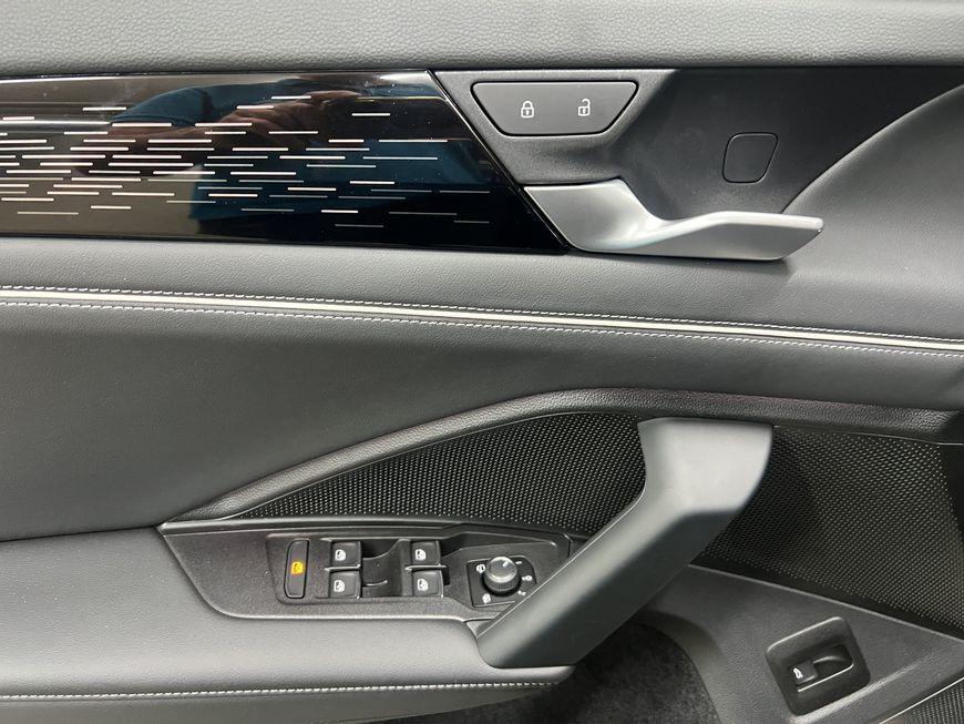 Volkswagen Tayron 1.5 eTSI DSG Elegance 110 kW, 5-türig 7 S