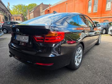 BMW 318 - 10