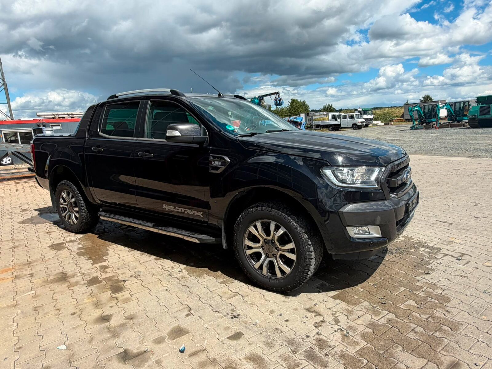 Fahrzeugabbildung Ford Wildtrak / 4x4 / 3.2l 5 Cyl Diesel