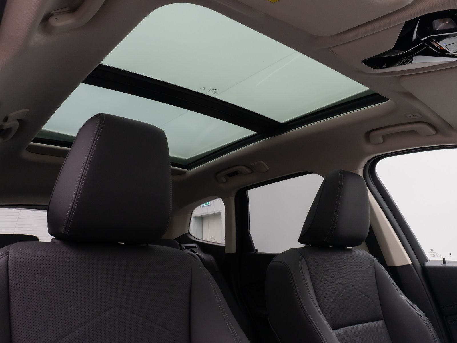 Fahrzeugabbildung BMW X1 xD20d xLine 360°Panorama HUD DAB Komfort AHK