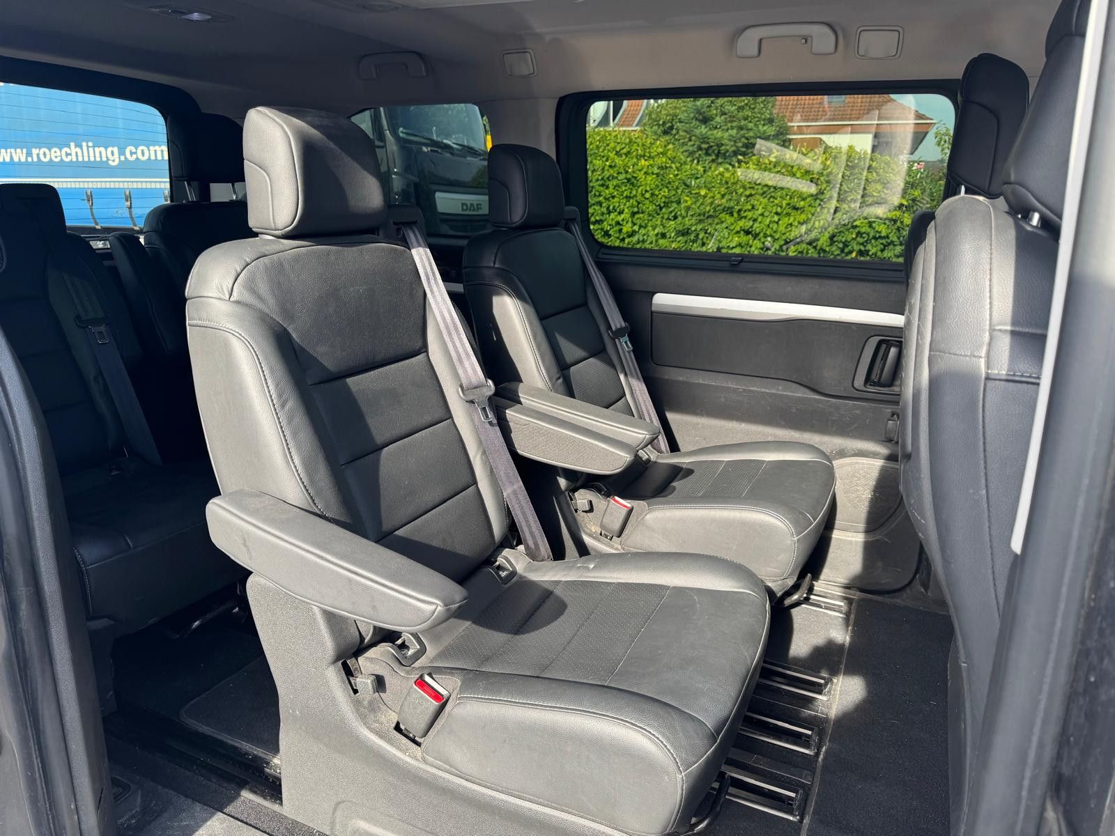 Fahrzeugabbildung Peugeot TravellerBusiness/ 1.HAND/SCHECKHEFT/ZAHNRIEMEN