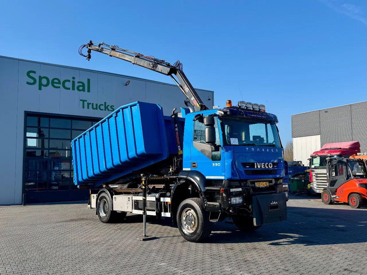 Iveco Trakker 190T33 4x4 EEV / Hiab Hooklift XR10S4150