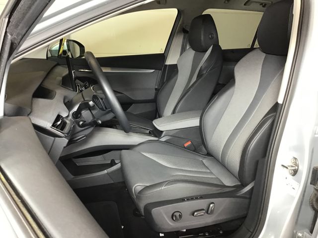 Fahrzeugabbildung Skoda Enyaq 60 Wärmepumpe/Navi/SHZ/Kamera/SOH-Zertifik