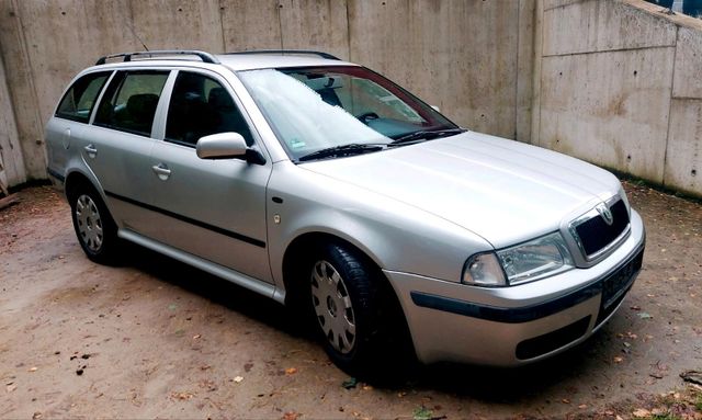 Skoda Black Friday Special: 1.999 Skoda Octavia...