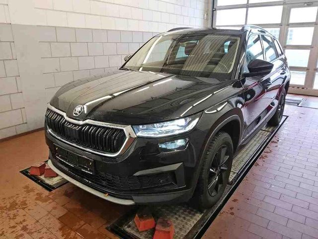 Skoda Kodiaq 2.0 TDI Tour 4x4 Navi AHK Kamera PDC