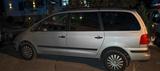 Volkswagen Sharan 1.8T Auto Family Family - Volkswagen Sharan mit Benzin-Antrieb: Kleinbus, Automatik, 1.8