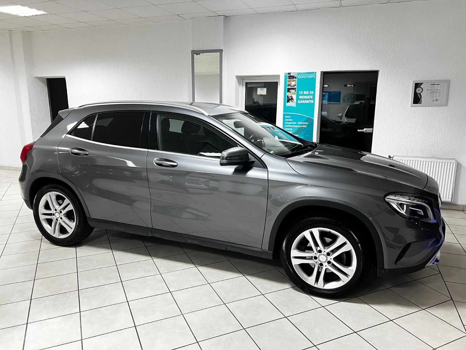 Mercedes-Benz GLA 200 AUTOMATIK COMAND LEDER ILS R.KAMERA