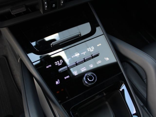 Porsche Cayenne - Bild 19