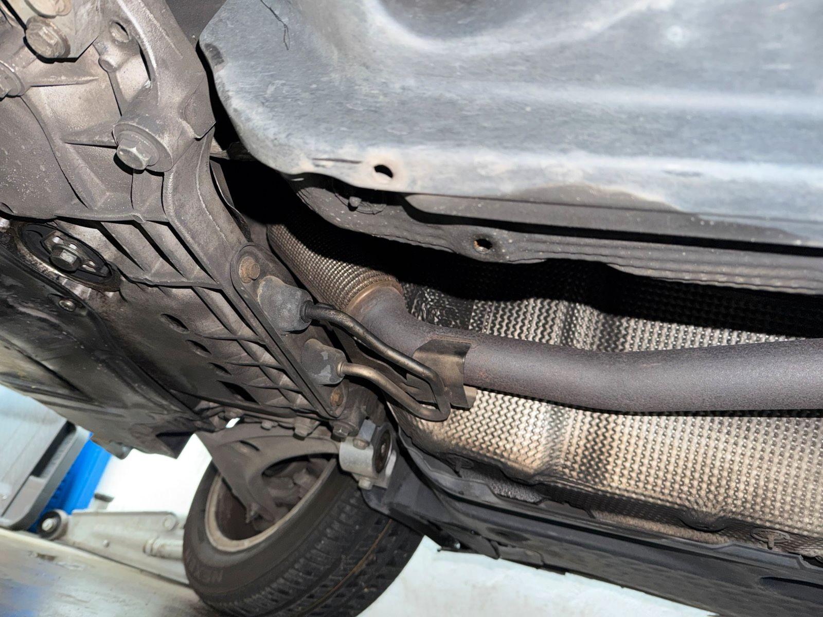 Volkswagen Passat 2005 — photo 15