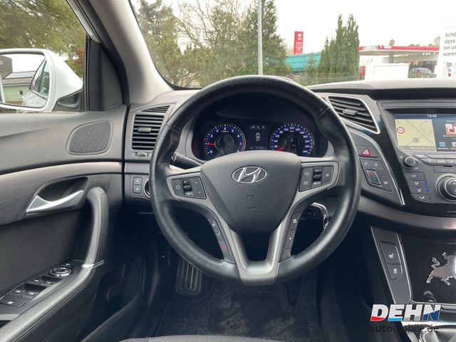 Hyundai i40 1.6 GDi blue Trend Navi-Paket