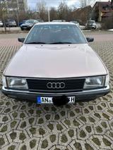 Audi 100 CD Typ 44 mit 2,2l, 5 Zylinder, m... - Audi 100: L