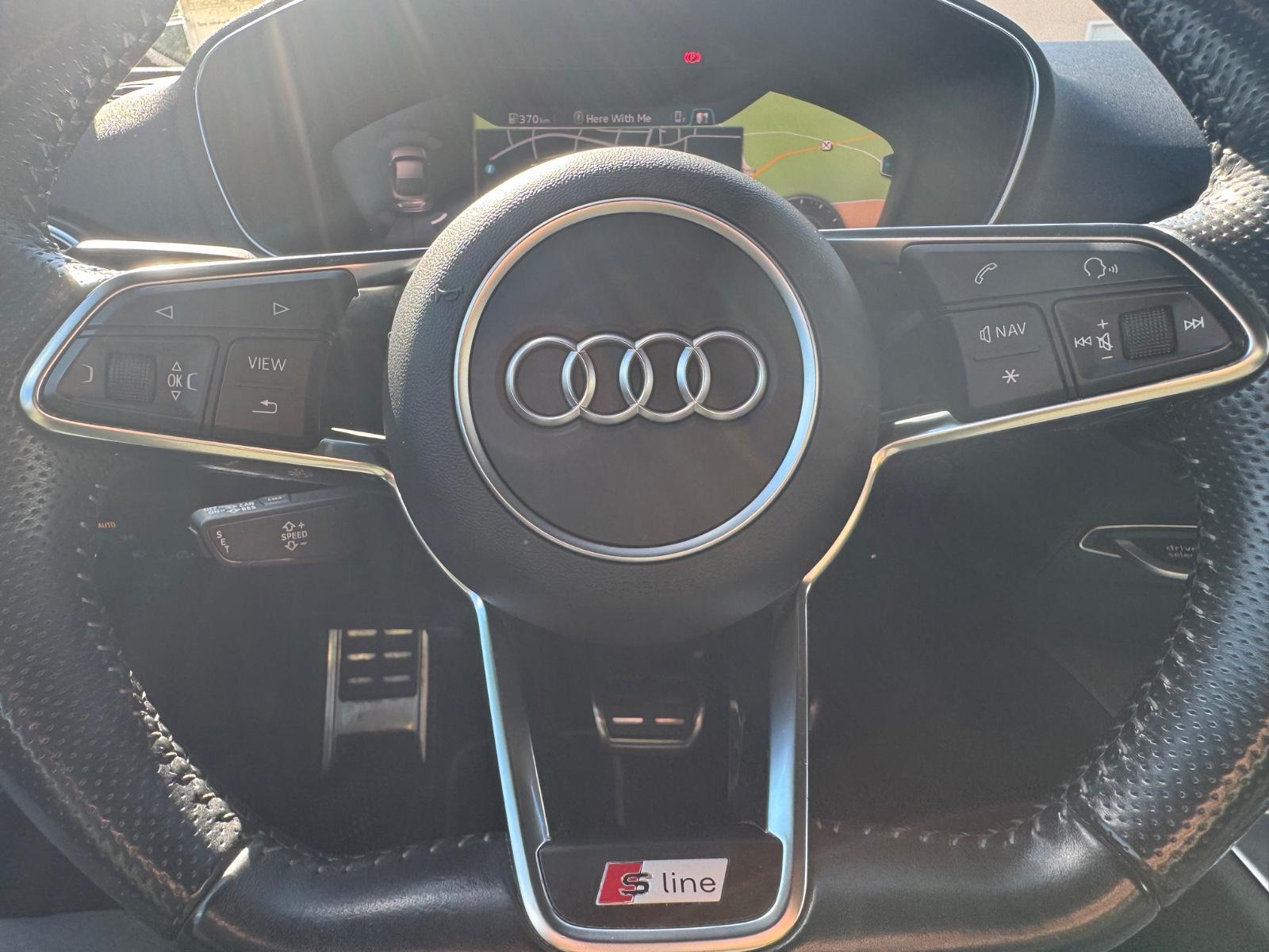 Audi TT Coupe 2.0 TFSI S tronic quattro -