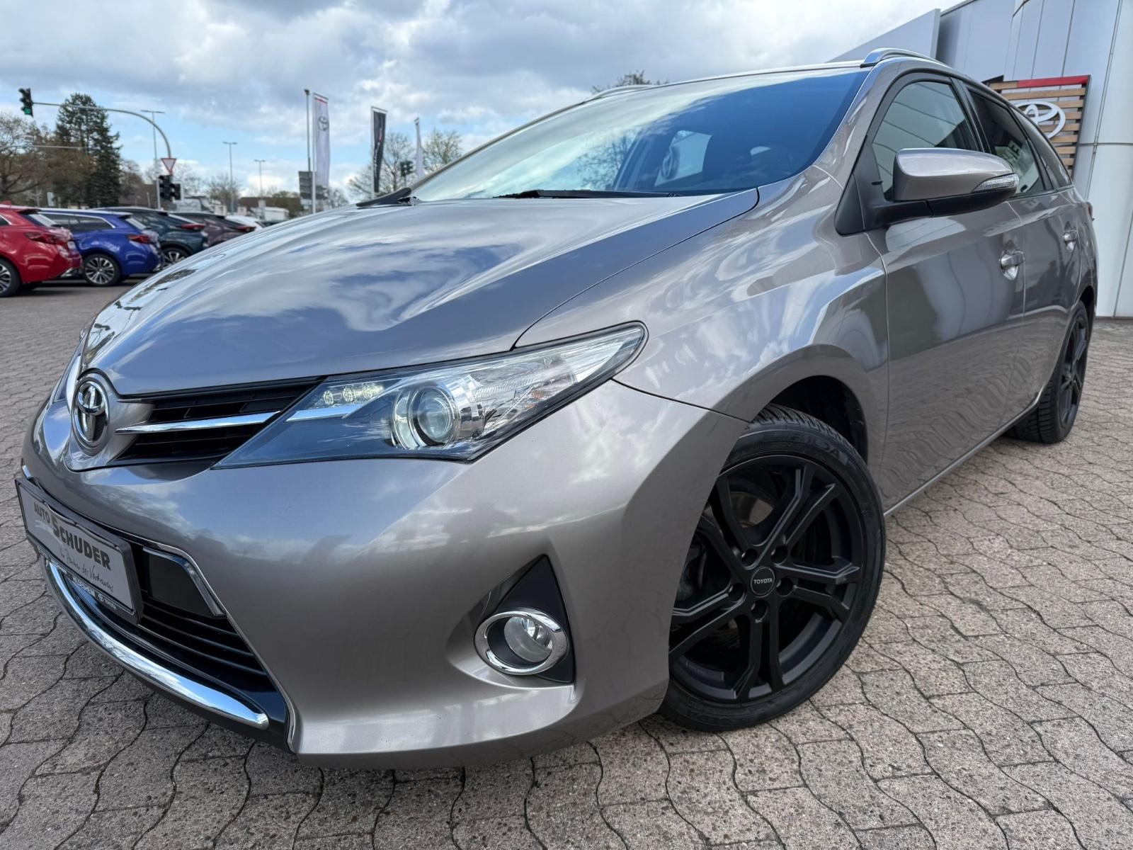 Toyota Auris Touring Sports Life **AHK**