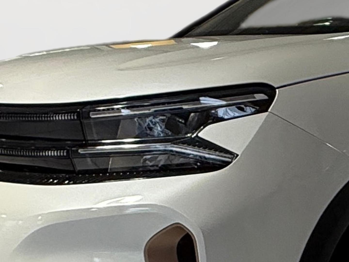 Citroën C5 Aircross C-Series Sitzheizung Navi Klima