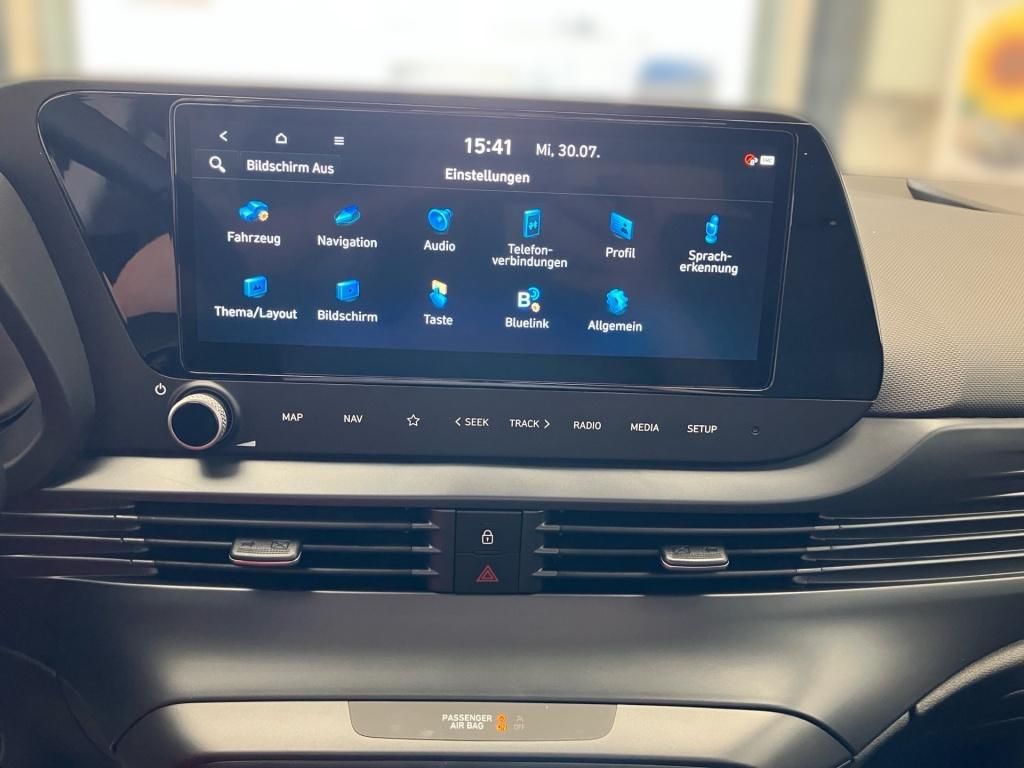 Fahrzeugabbildung Hyundai i20 FL (MY25) 1.0 T-GDI (100 PS) 6-MT 2WD Navi