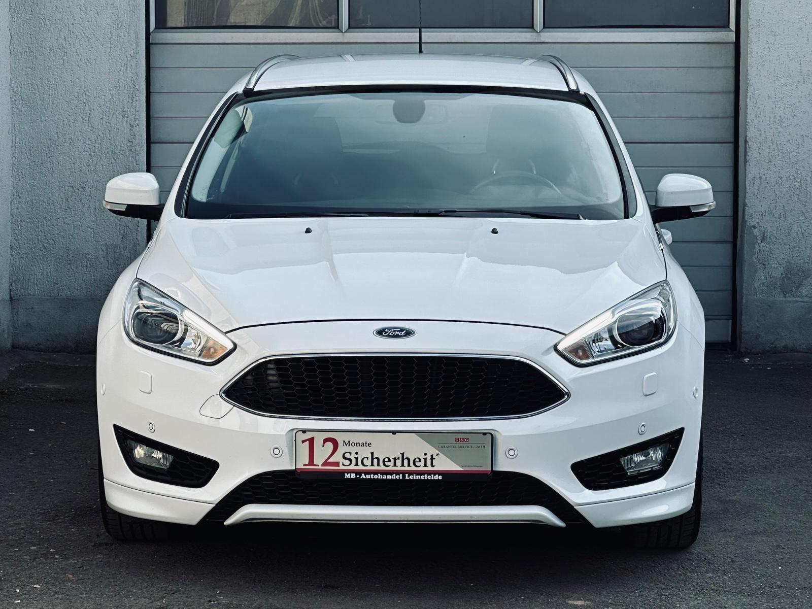 Ford Focus Turnier ST-Line Titanium*XENON*NAVI*SHZ*