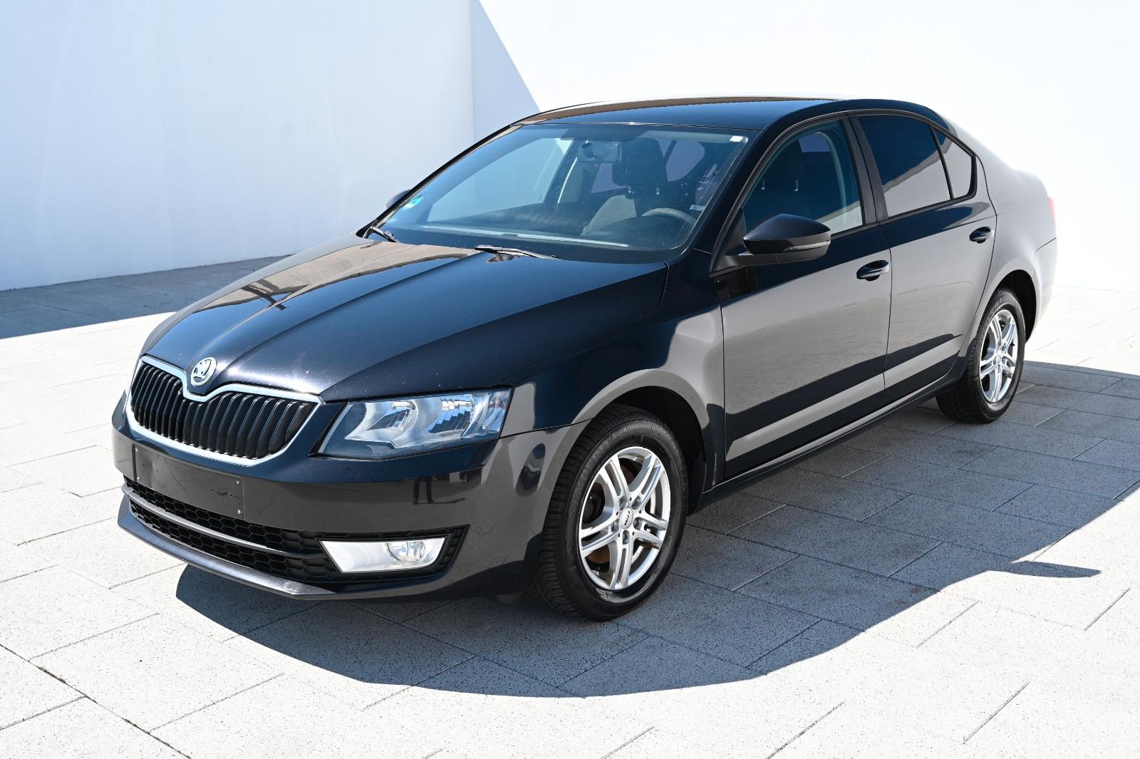 Skoda Octavia 1.6TDI 77KW Ambition 1/2013