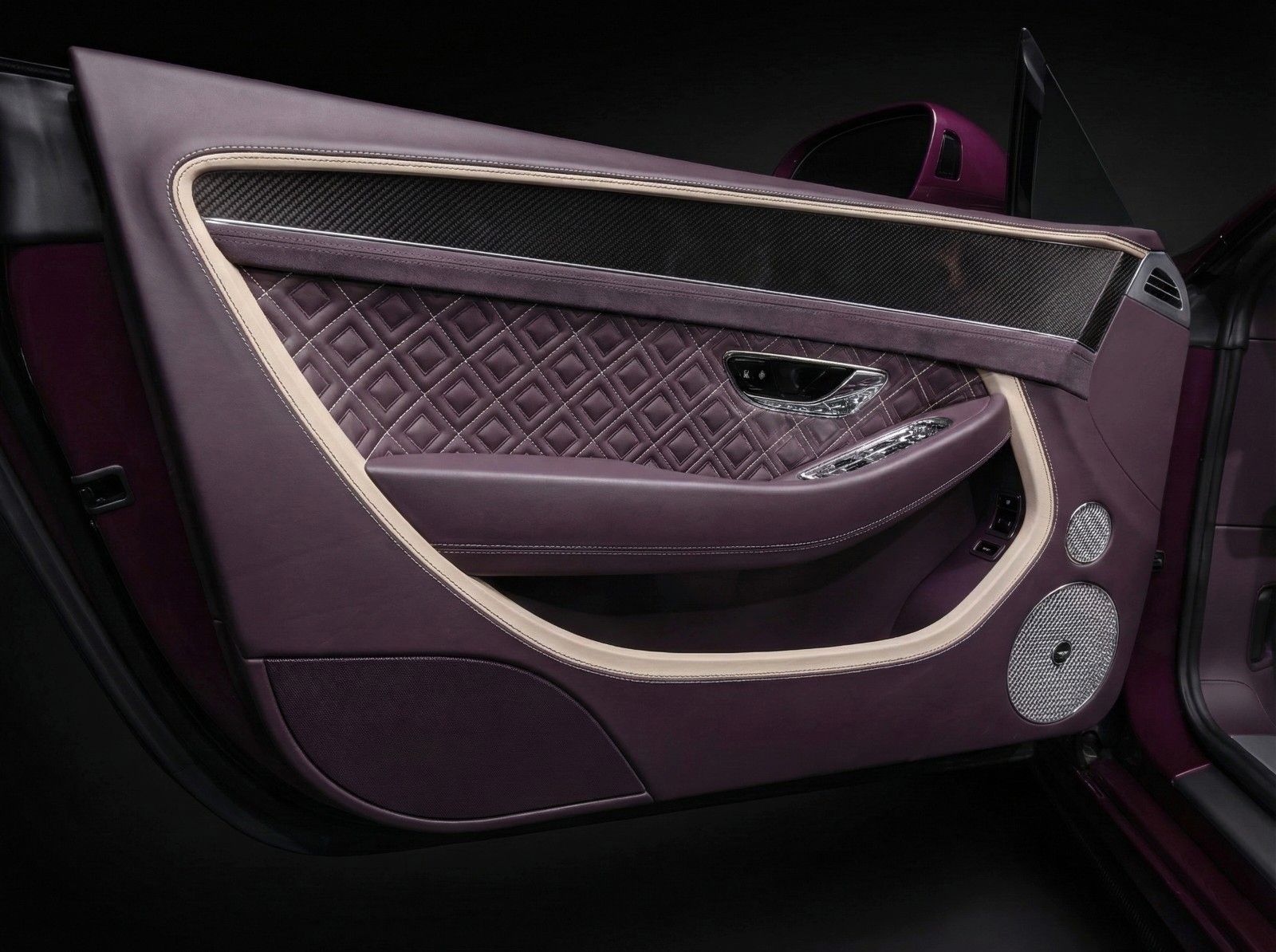 Fahrzeugabbildung Bentley Continental GTC Speed | Naim | Blackline