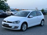 Volkswagen Golf VII 1,6 TDI Lim. Cup BMT - Volkswagen Golf Limousine Cup mit Diesel-Antrieb